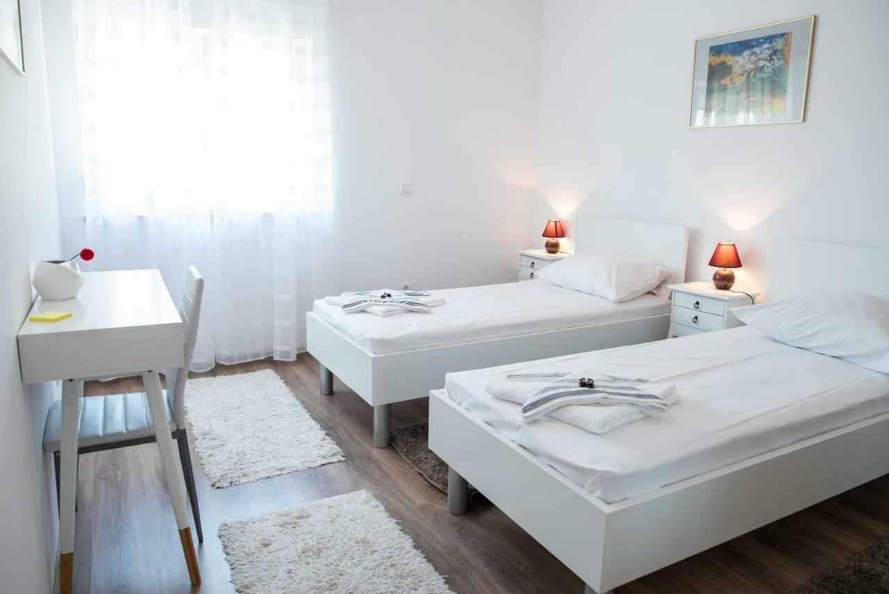De Luxe Apartment Mediteran 2**** Zaton  Eksteriør billede